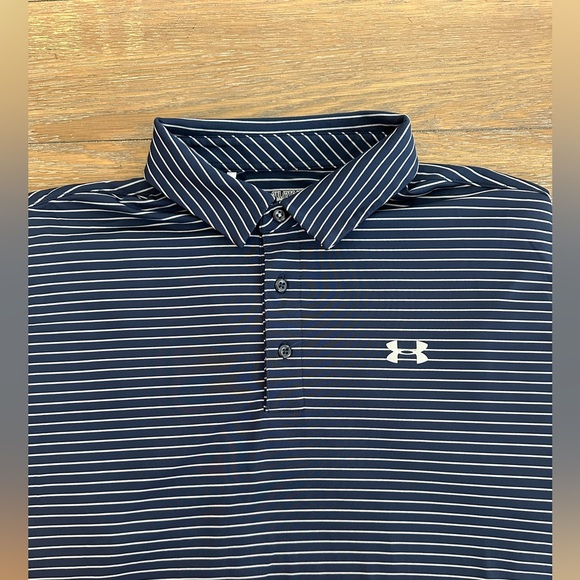 Under Armour Navy Short Sleeve Polo Shirt Size XXL‎ Gently Worn - Picture 1 of 4